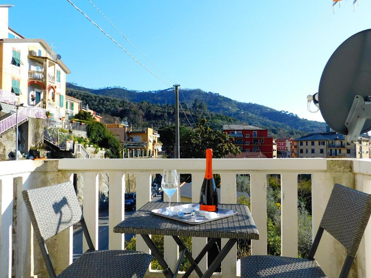 Vacanze In Villa, 莱万托 外观 照片