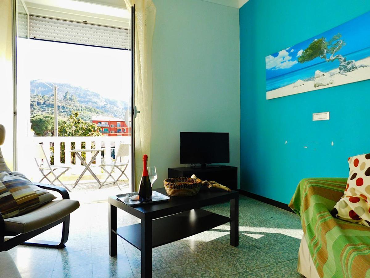 Vacanze In Villa, 莱万托 外观 照片