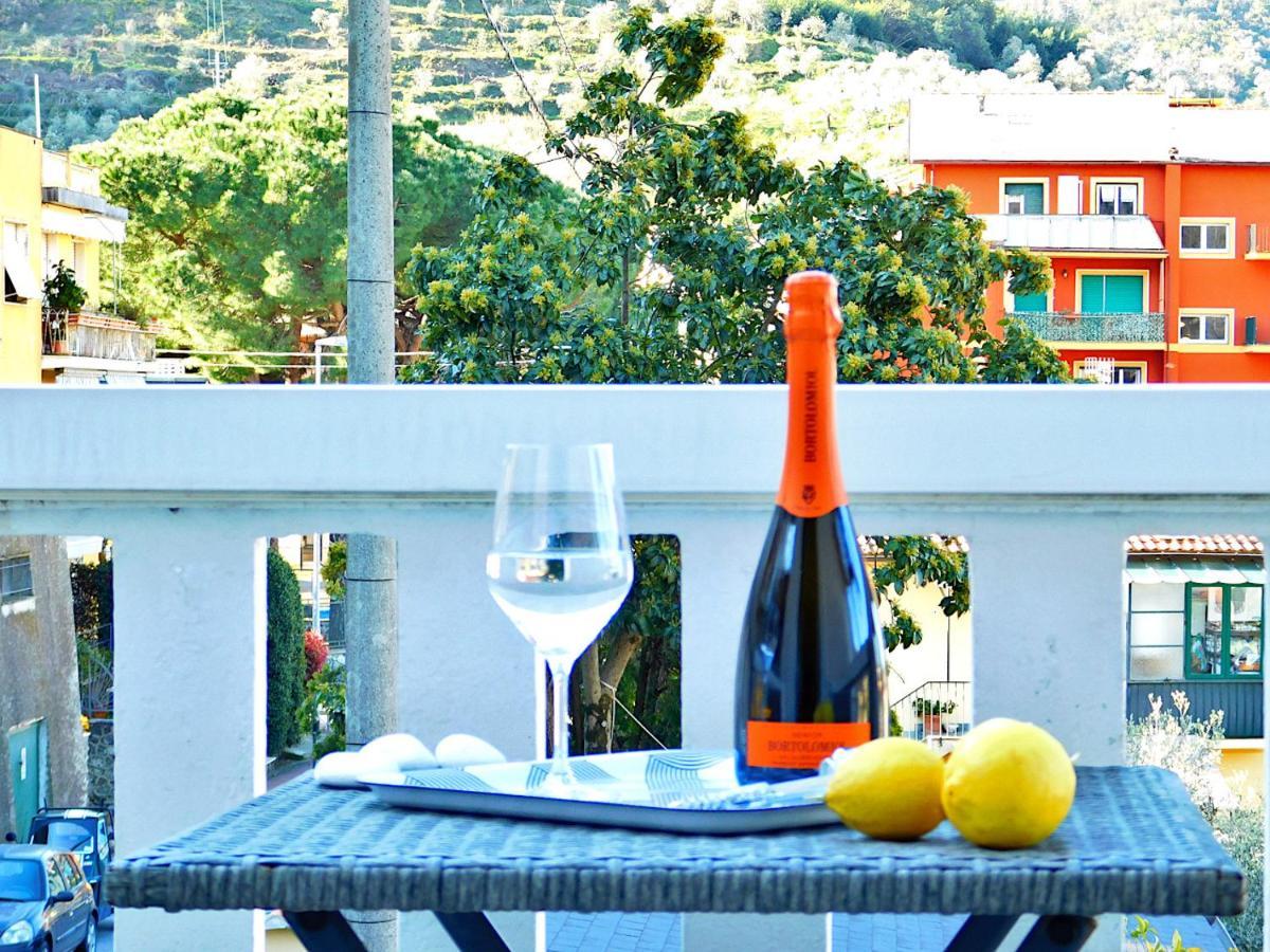 Vacanze In Villa, 莱万托 外观 照片