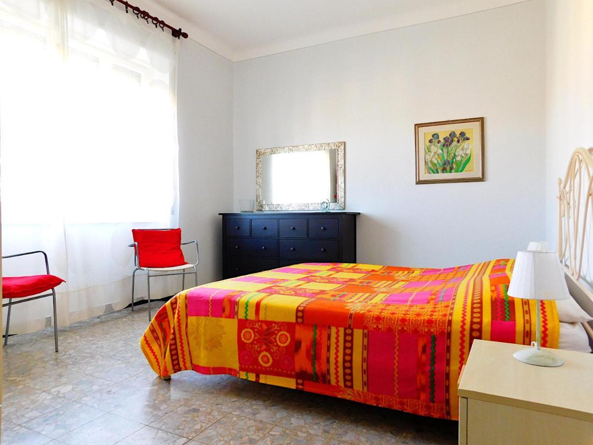 Vacanze In Villa, 莱万托 外观 照片
