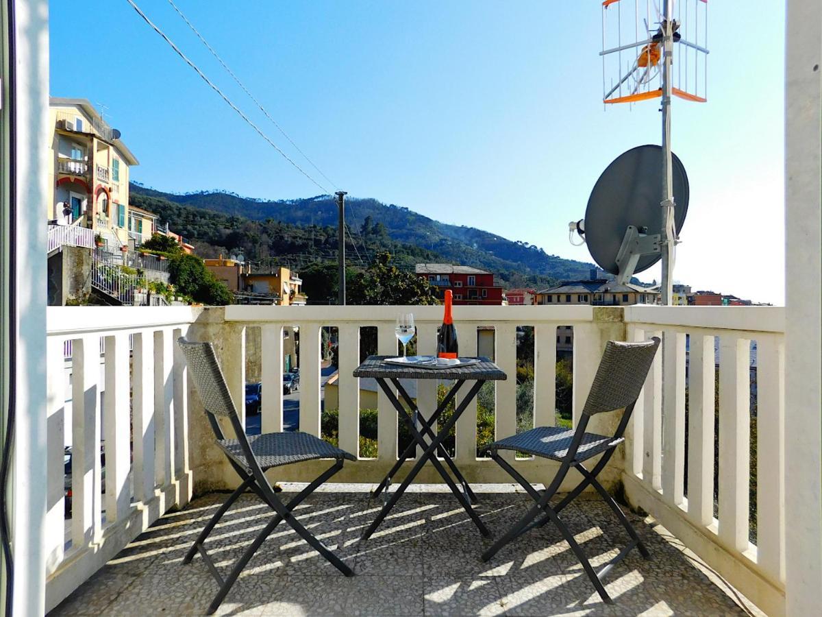 Vacanze In Villa, 莱万托 外观 照片
