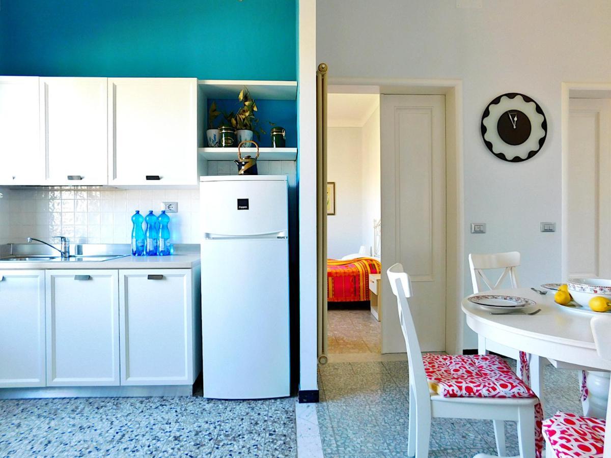 Vacanze In Villa, 莱万托 外观 照片